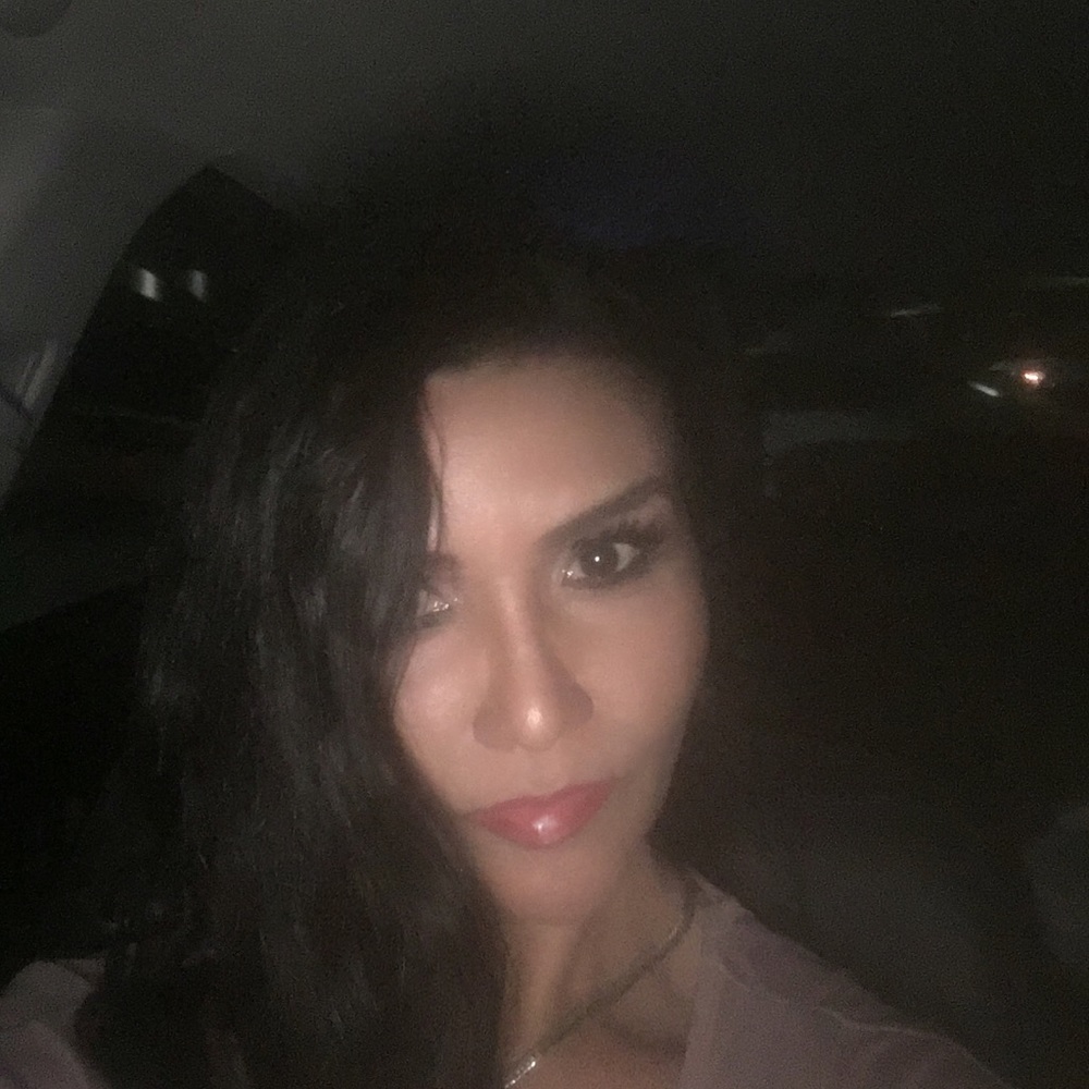 Meet your Posher, Ana